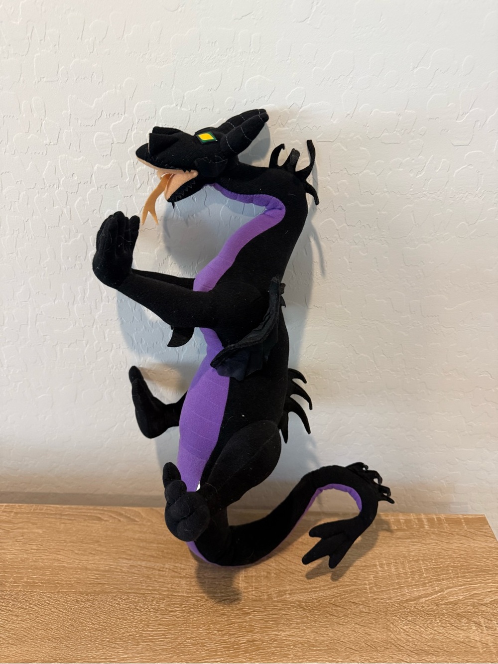 1990s Sleeping Beauty Maleficent DRAGON 21" Plush Disney Parks Vintage Movie T7 - Picture 2 of 8